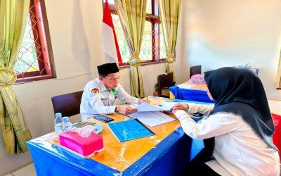 Supervisi APP di MIN 1 Bolsel, Pengawas Madrasah Tekankan Kelengkapan Administrasi Pembelajaran